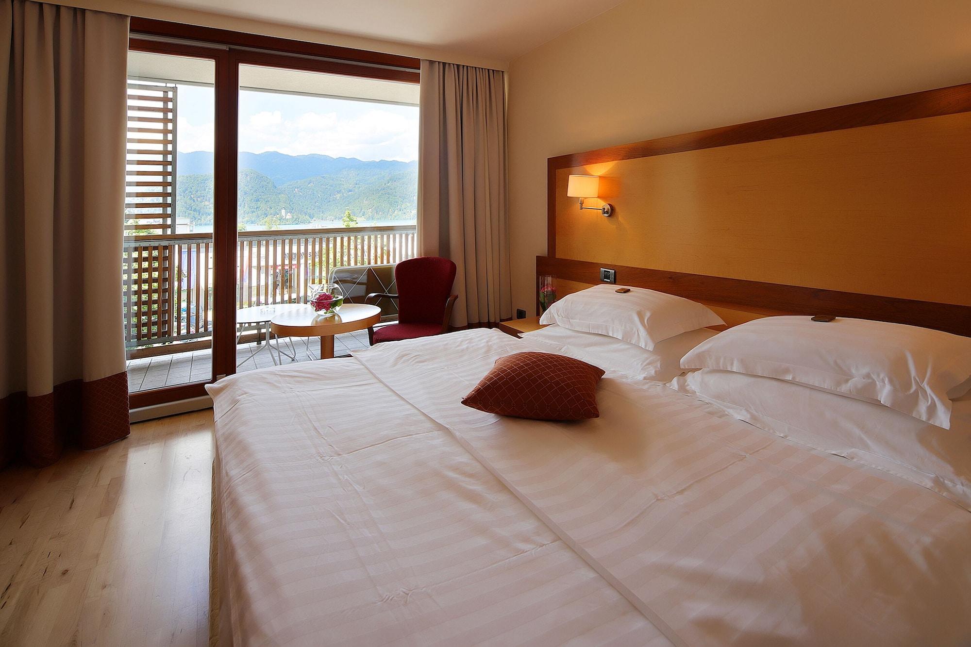 Hotel Lovec Bled Exterior photo